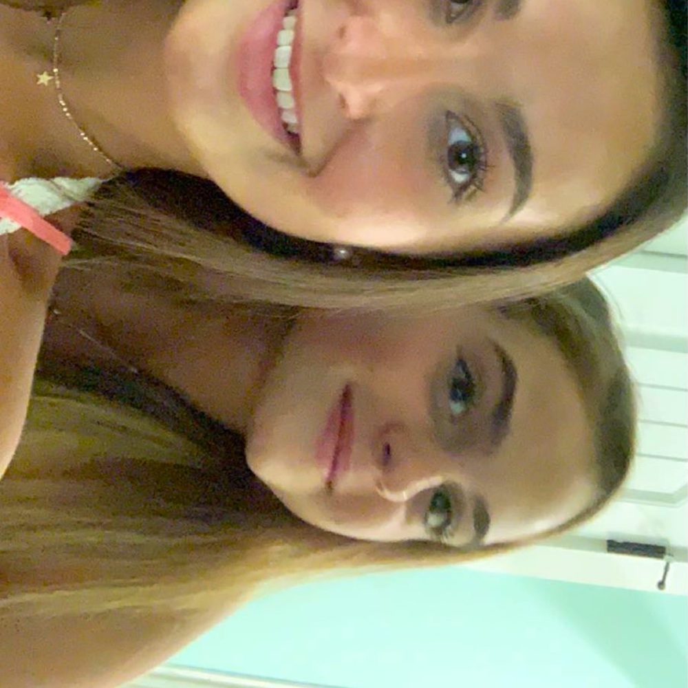 Meet your Posher, Claudia